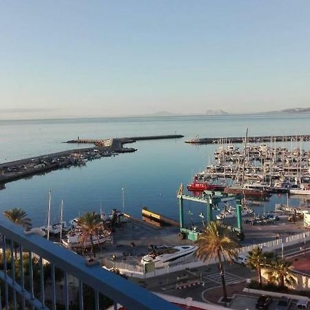 Vista Al Faro Daire Estepona Dış mekan fotoğraf